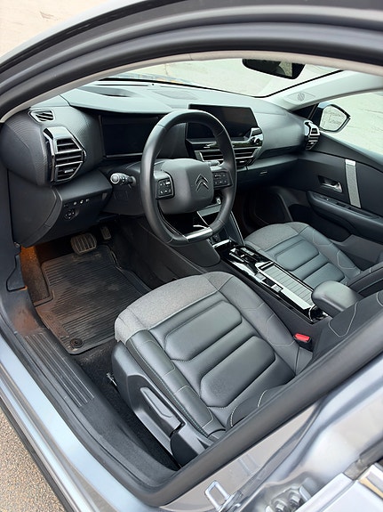 Citroen E-C4 19 of 25