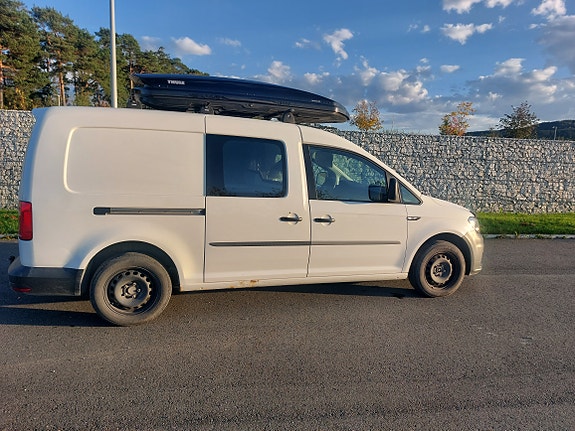 Volkswagen Caddy Maxi 4 of 11