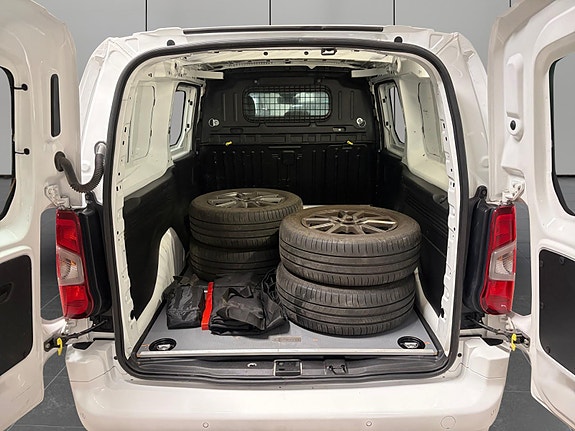 Opel Combo 24 of 27