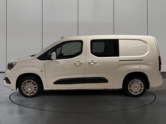 Opel Combo 2 of 27