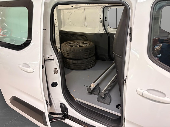 Opel Combo 26 of 27