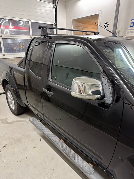 Nissan Navara 9 of 26