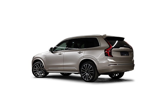 Volvo XC90 12 of 30