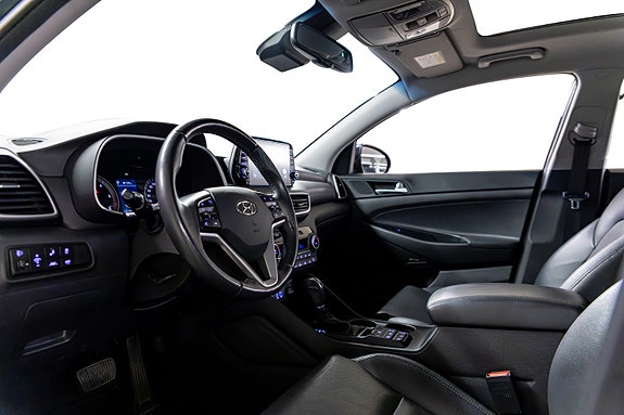 Hyundai Tucson 16 of 30