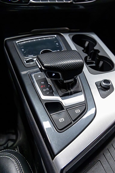 Audi Q7 30 of 30