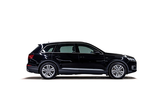 Audi Q7 11 of 30