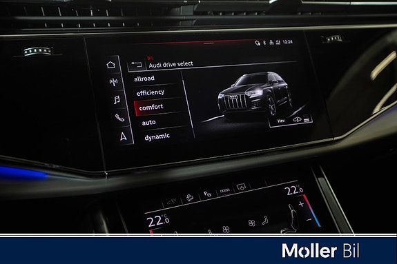 Audi Q7 25 of 30