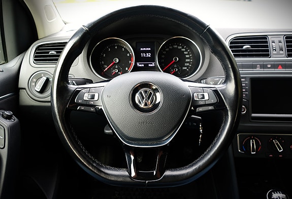 Volkswagen Polo 8 of 9