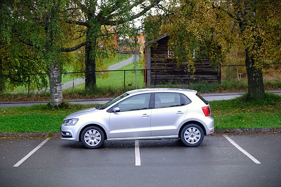 Volkswagen Polo 3 of 9