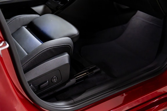 BMW iX1 22 of 30