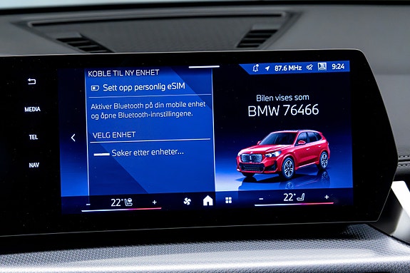 BMW iX1 28 of 30