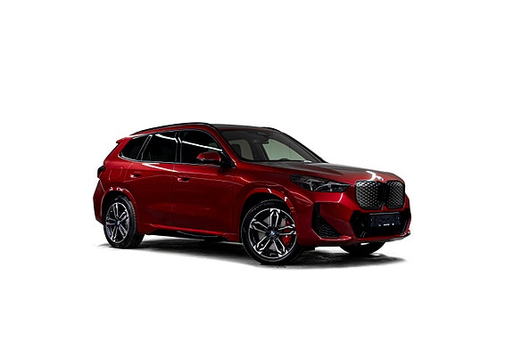 BMW iX1 9 of 30