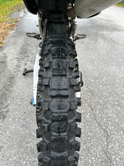 Kawasaki KX 250f 4 of 12