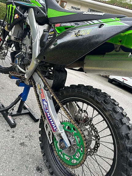 Kawasaki KX 250f 5 of 12