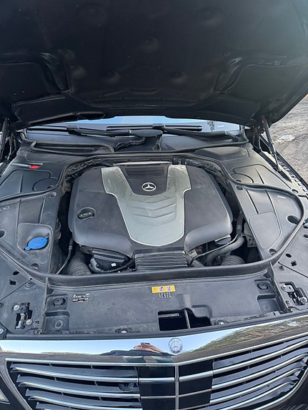 Mercedes-Benz S350 d 27 of 30