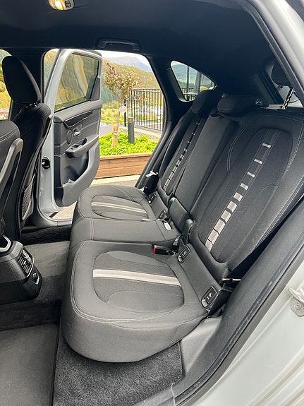 BMW 225xe 20 of 20