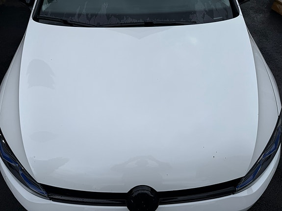 Volkswagen e-Golf VII 11 of 25
