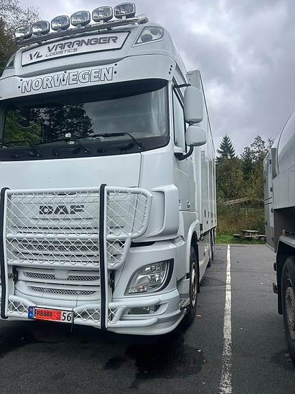 DAF DAF SF 105 Superspace cab 22 of 30