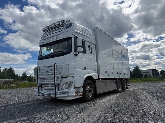 DAF DAF SF 105 Superspace cab 5 of 30