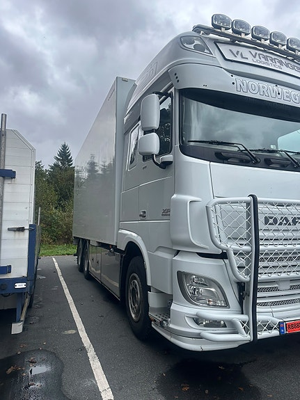 DAF DAF SF 105 Superspace cab 20 of 30