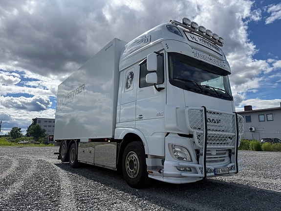 DAF DAF SF 105 Superspace cab 7 of 30