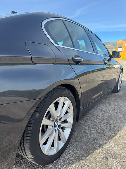 BMW 525d 9 of 21
