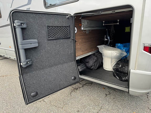Hymer B 890MLi Strøken/Hydr ben/Topp utstyr/Bør sees. 10 of 30