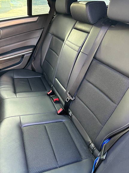 Mercedes-Benz E200 d 12 of 19