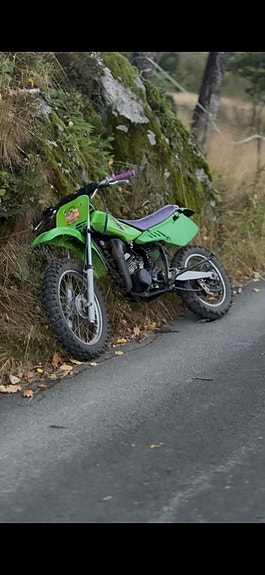 Kawasaki Kdx80 2 of 10