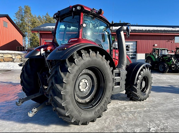 Valtra T215 Direct Unlimited 4 of 8