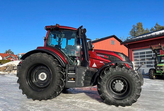 Valtra T215 Direct Unlimited 3 of 8