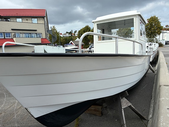 ØIEN 710H , FERDIG UTSTYRT, KLAR TIL HUMMERFISKE 2 of 9