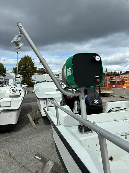 ØIEN 710H , FERDIG UTSTYRT, KLAR TIL HUMMERFISKE 4 of 9