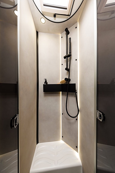Benimar Mileo 297, ALDE,QUEEN,FACE TO FACE, 180 HK. AUTOMAT,4400 kg. 27 of 30