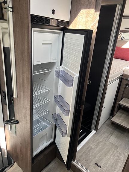 Benimar Tessoro 463, 5 seter, Heavy 4.100 kg.  Litium, Solcelle ++ 29 of 30