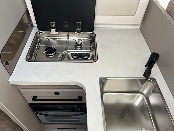 Benimar Tessoro 463, 5 seter, Heavy 4.100 kg.  Litium, Solcelle ++ 25 of 30