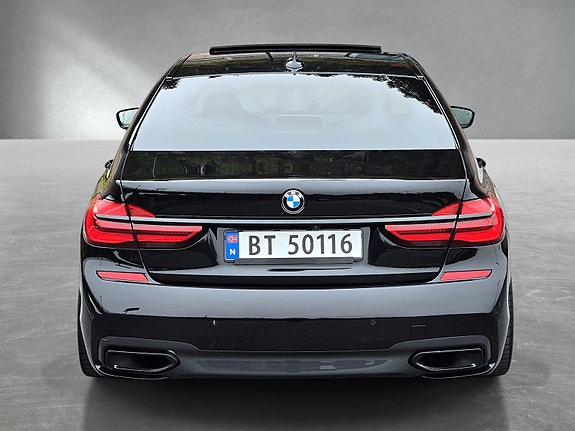 BMW 730d 4 of 30