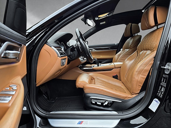 BMW 730d 24 of 30