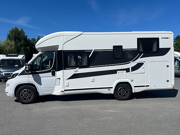 Benimar Mileo 261, 2  enkle senger, B førerkort 3 of 30