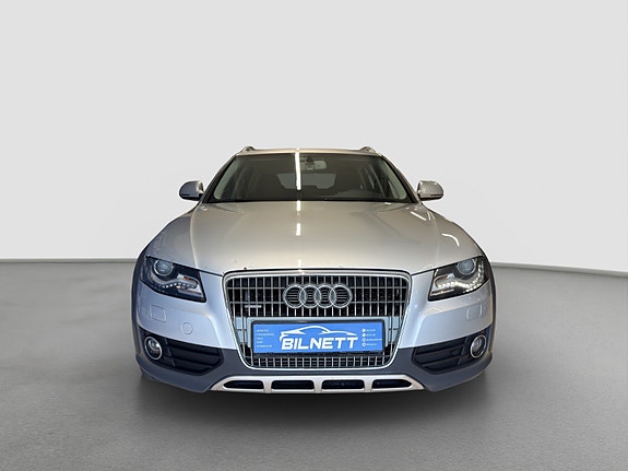Audi A4 allroad 2 of 30