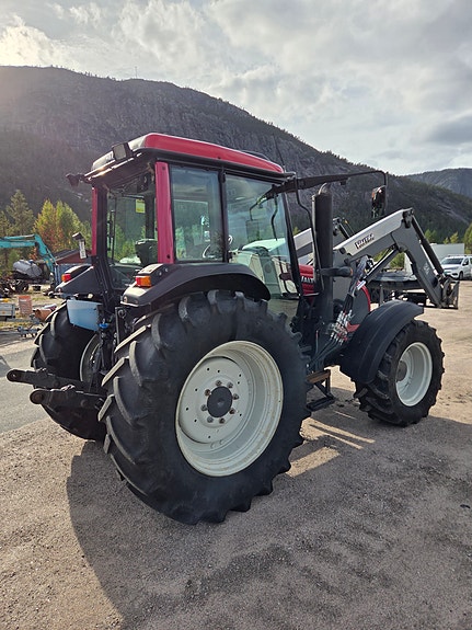 Valtra A93 4 of 13