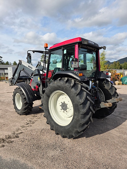 Valtra A93 6 of 13