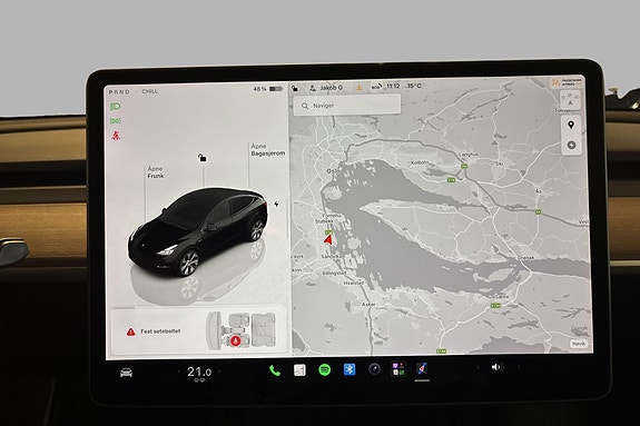 Tesla Model Y 16 of 23