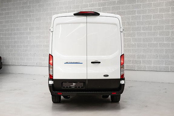 Ford Transit 5 of 23