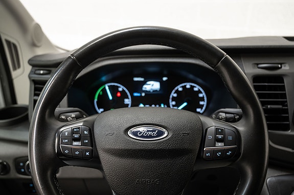 Ford Transit 6 of 23