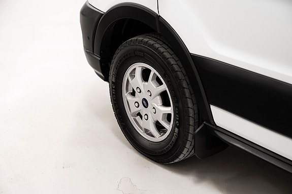 Ford Transit 23 of 25