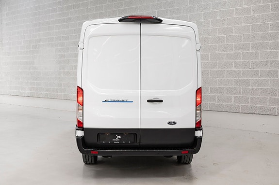 Ford Transit 5 of 23