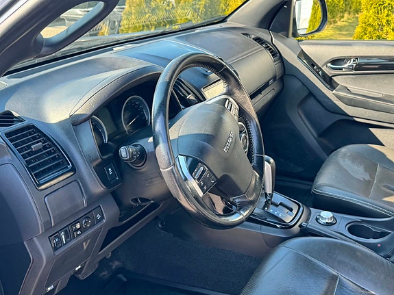 Isuzu D-max 8 of 19