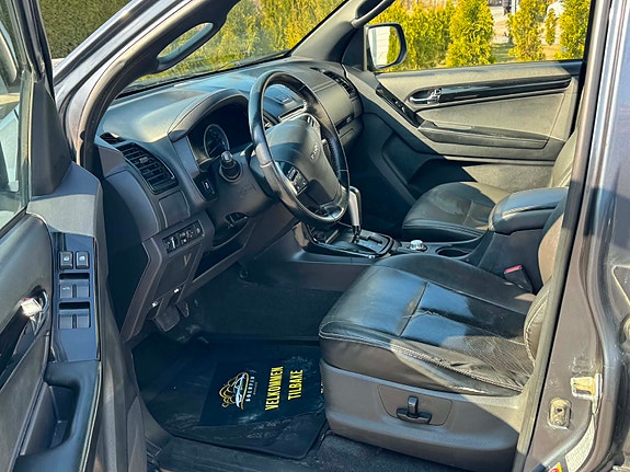 Isuzu D-max 10 of 19