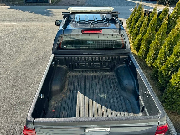 Isuzu D-max 4 of 19